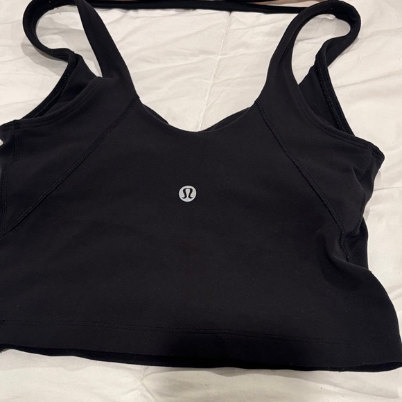 ALO xs Yoga Cream and Black Sports Bra Lulú S2 - Picture 3 of 7